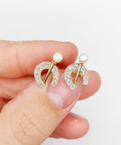 Boucles d'oreilles Puces d'oreilles fers à cheval en or 18k, argent, diamants et perles 58 Facettes A07363