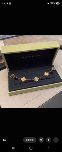 Bracelet Van Cleef & Arpels Vintage Alhambra - Bracelet en or rose, nacre et diamants 58 Facettes jnci84