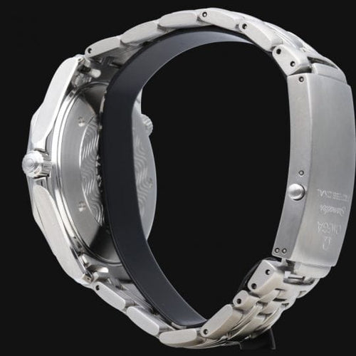 Montre Omega Seamaster - Montre 300M en acier 58 Facettes MT47016