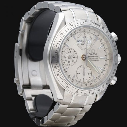 Montre Omega Speedmaster - Montre Day Date Chronograph en acier 58 Facettes MT47063