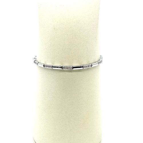Bracelet Bracelet articulé en or blanc et diamants 58 Facettes Z15B51799