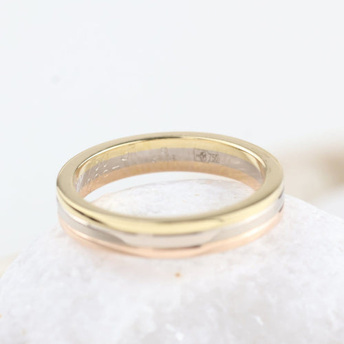 Bague 51 Cartier Trinity - Bague en or 18K trois couleurs 58 Facettes P