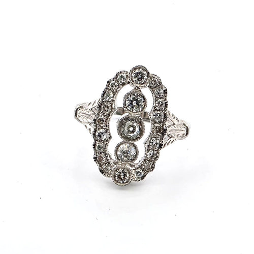 Bague 54 Bague en or blanc 18 kt et diamants 58 Facettes 103/26 189 26