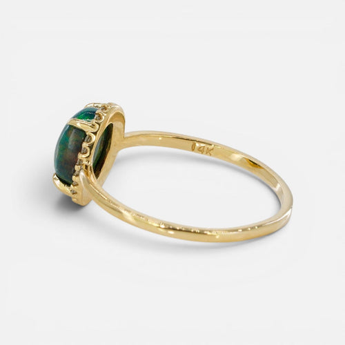 Bague 54 Bague en or jaune 14K, opale noire naturelle et diamants 58 Facettes R003