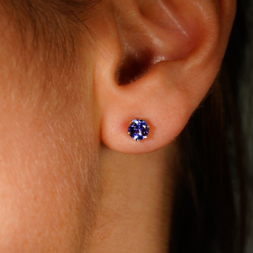 Boucles d'oreilles Boucles d'oreilles en or jaune 14 ct et tanzanites certifiées GFCO 58 Facettes E022