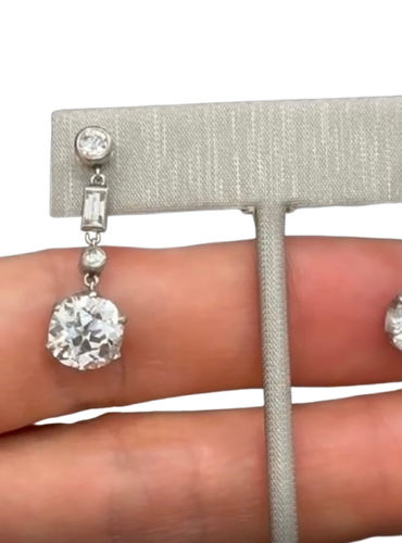 Boucles d'oreilles Art Déco - Pendants d’oreilles en platine et diamants anciens 58 Facettes C14