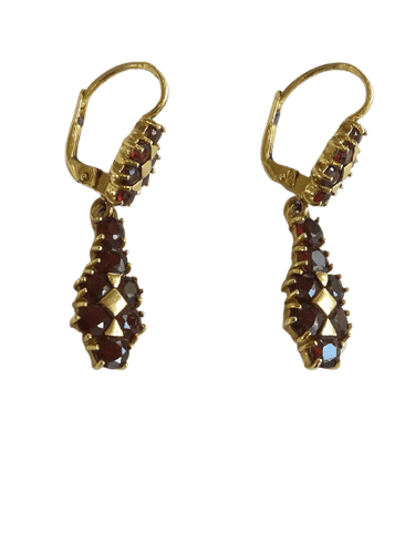 Boucles d'oreilles Boucles d'oreilles girandoles en or jaune et grenats 58 Facettes BO  001