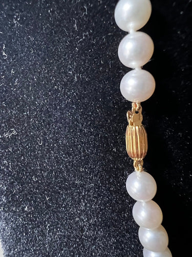 Collier Collier choker en or 750 et perles de culture blanches 58 Facettes 933