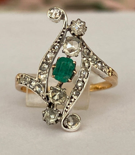 Bague 60 Édouardienne - Bague en or jaune 18 ct et argent, émeraude et diamants 58 Facettes ring
