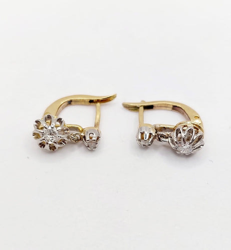 Boucles d'oreilles Dormeuses anciennes en or 18k, platine et diamants 58 Facettes A07232