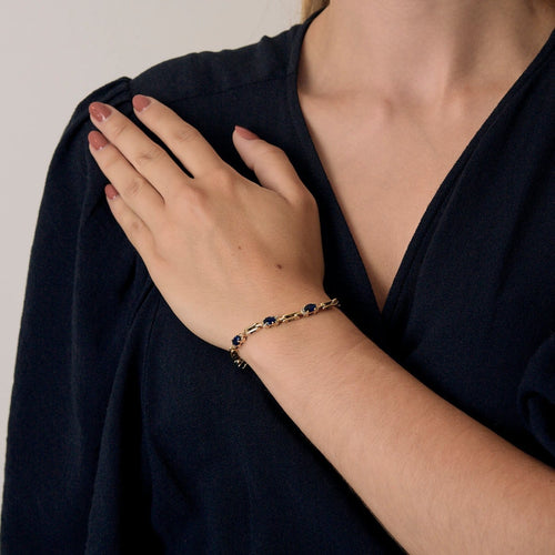 Bracelet Bracelet ligne en or jaune 18K, saphirs et diamants 58 Facettes B250440