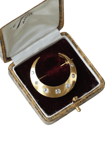 Broche Broche ancienne croissant de lune en or jaune et diamants 58 Facettes