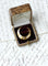 Broche Broche ancienne croissant de lune en or jaune et diamants 58 Facettes