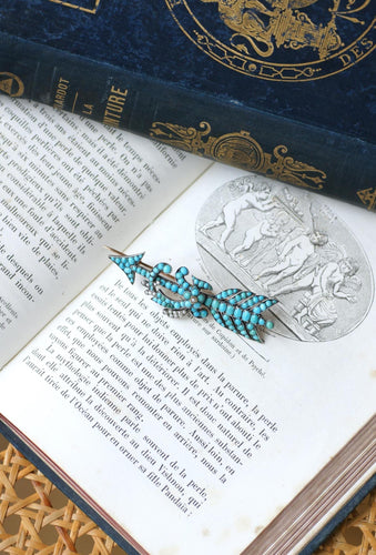 Broche Broche Flèche Ancienne Turquoises et Perles sur Or Rose 58 Facettes