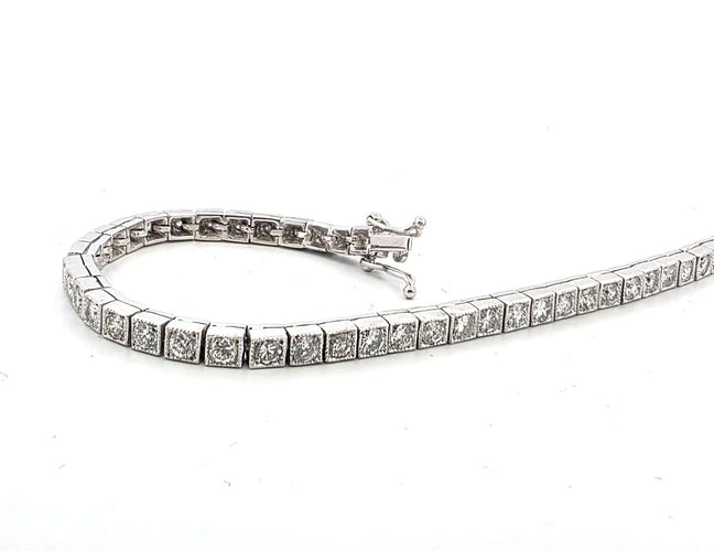 Bracelet Bracelet tennis en platine avec diamants 58 Facettes 360/26 A