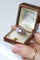 Bague 52 Bague dôme Art déco en platine, diamant coussin et rubis 58 Facettes