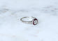 Bague 54 Art déco - Bague cible en or blanc, platine, diamants et rubis 58 Facettes