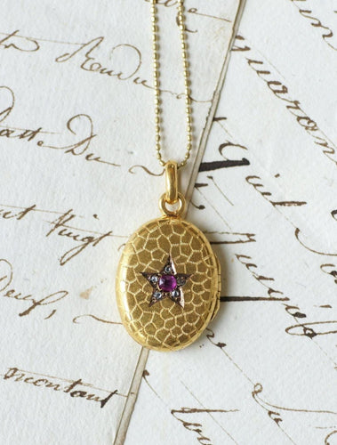Pendentif Médaillon étoile - Pendentif en or jaune, rubis, saphir et diamants 58 Facettes