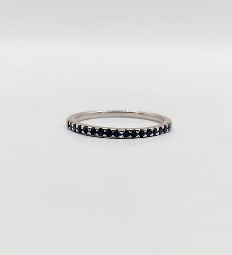 Bague 49.5 Demi-alliance vintage - Bague en or blanc 18K et saphirs bleus 58 Facettes A07412