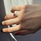 Bague 53 Bague en or blanc, diamants et rubis 58 Facettes 260032SP