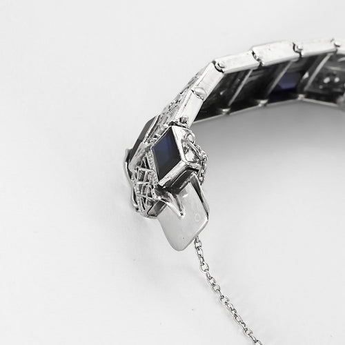 Bracelet Bracelet articulé en or blanc, diamants et saphirs de synthèse 58 Facettes B260353