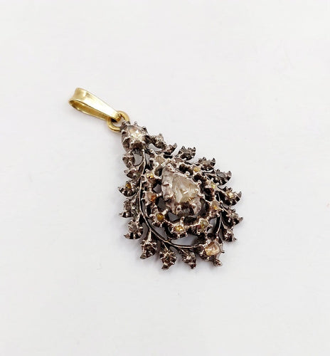 Pendentif Victorien - Pendentif en argent et or 18k, diamants taille rose 58 Facettes A07426