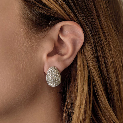 Boucles d'oreilles Boucles d'oreilles pavées de diamants en or blanc 58 Facettes B260377