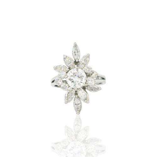 Bague 53 Bague années 70/80 en or blanc et diamants 58 Facettes 25-449