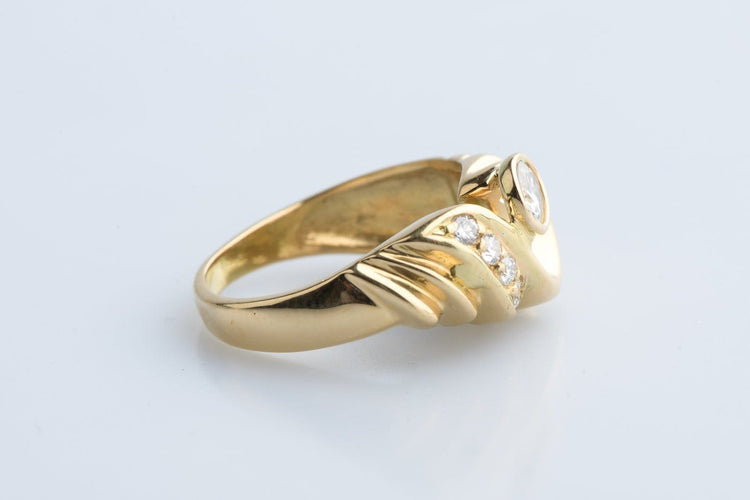 Bague 53 Bague en or jaune 18 carats et diamants 58 Facettes BGDOC450-107