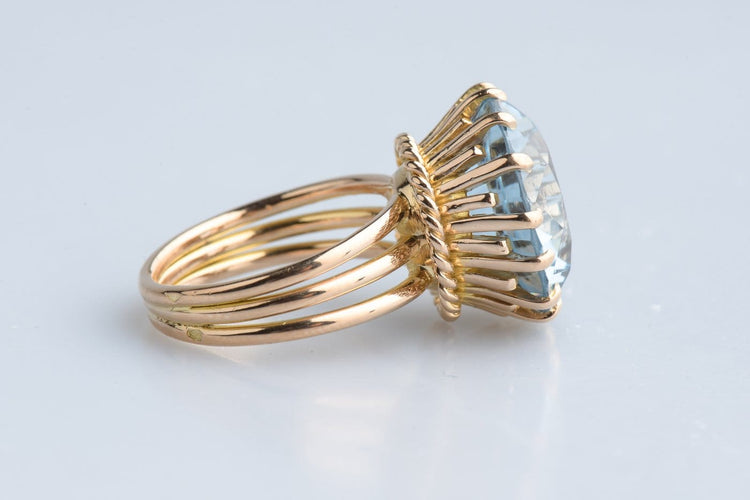 Bague 50 Bague topaze bleue en or jaune 18K 58 Facettes BGTOP12GOC765-107