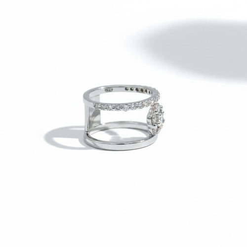 Bague 51 Bague en or blanc et diamants 58 Facettes 1.0000898/1