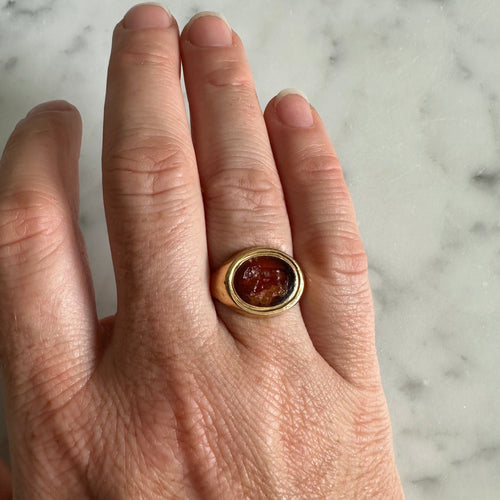Bague 52.5 Chevalière intaille en or jaune 18K 58 Facettes REF2225