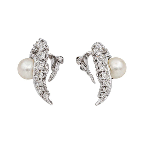 Boucles d'oreilles Boucles d'oreilles en or blanc, perles de culture et diamants 58 Facettes 5215578CN