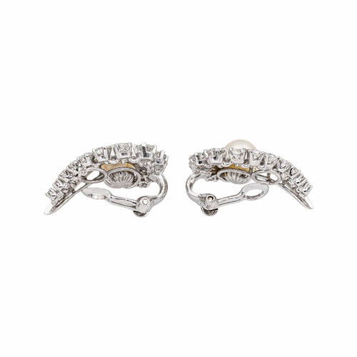 Boucles d'oreilles Boucles d'oreilles en or blanc, perles de culture et diamants 58 Facettes 5215578CN
