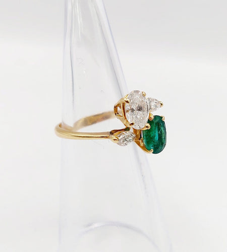 Bague 47 Bague toi et moi en or 18k, diamant, émeraude et diamants 58 Facettes A07434
