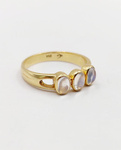Bague 58 Bague jonc vintage en or 18k et pierres de lune 58 Facettes A07457