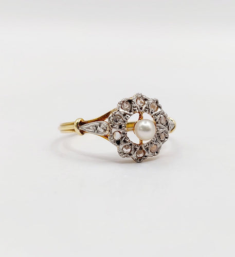 Bague 51 Bague marguerite antique en or 18k, platine, perle et diamants 58 Facettes A07460