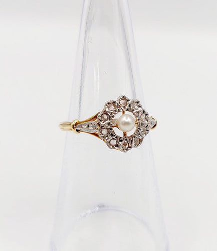 Bague 51 Bague marguerite antique en or 18k, platine, perle et diamants 58 Facettes A07460