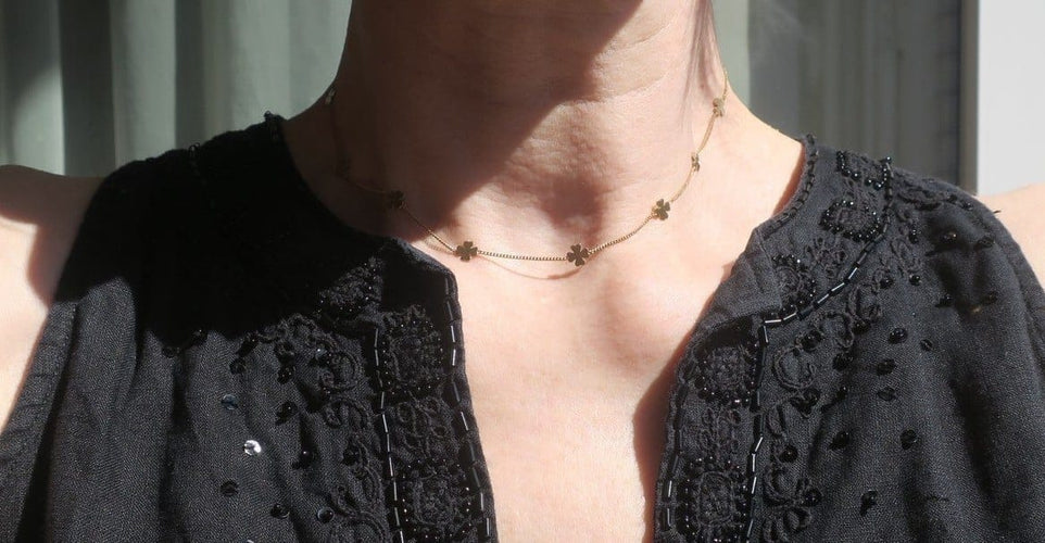 Collier Collier ras de cou Trèfles en or jaune 58 Facettes Collier