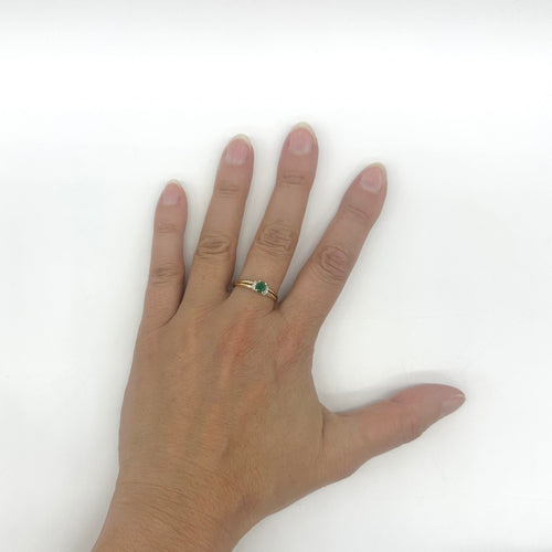Bague 59 Bague en or jaune avec émeraude et diamants 58 Facettes Z15B51842