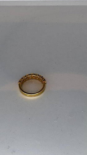 Bague 48 Demi-alliance - Bague en or jaune et diamants 58 Facettes Bague 11336