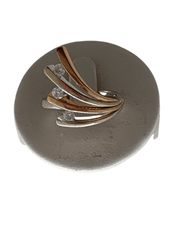 Bague en trois ors et diamants