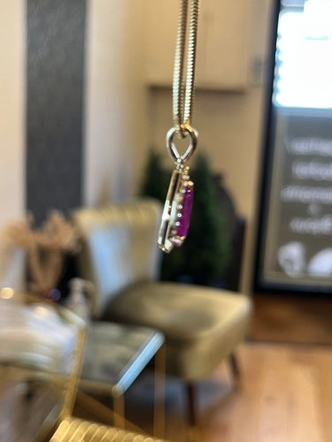 Collier Collier en or jaune avec rubis 6,19 ct et diamants 58 Facettes Collier