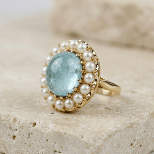 53.5 Bague vintage en or jaune 585 avec aigue-marine et perles 58 Facettes 1996