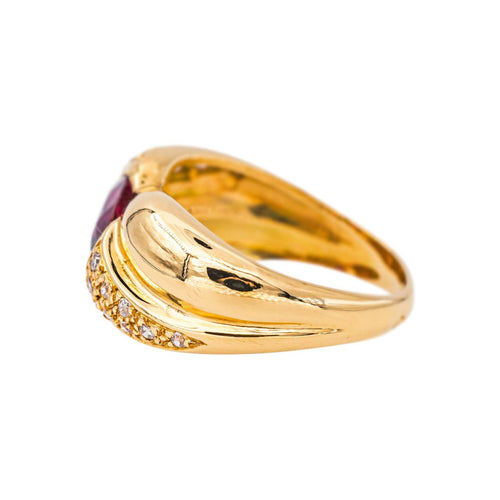 Bague 50 Bague en or jaune avec rubis et diamants 58 Facettes 5693504CN