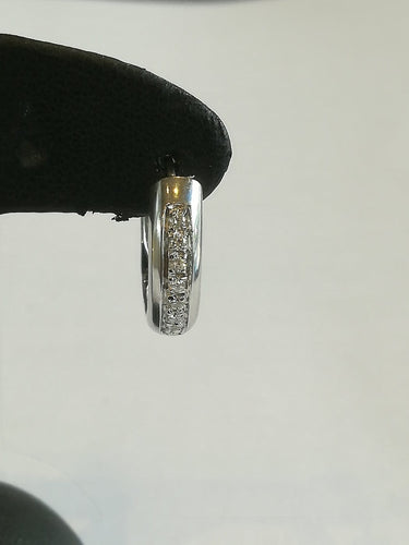 Boucles d'oreilles Créoles - Boucles d'oreilles en or blanc et diamants 58 Facettes 01186