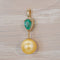 Pendentif Golden Grace - Pendentif en or 14 ct, émeraude, diamants et perle 58 Facettes P002