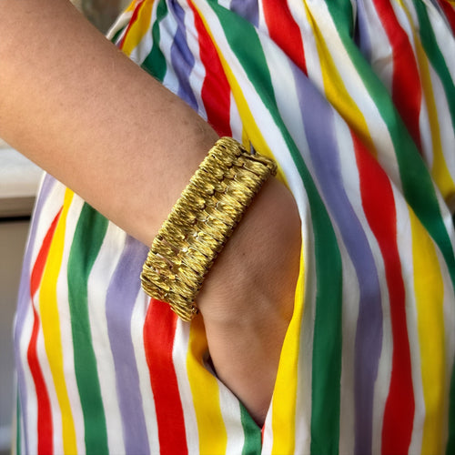 Bracelet Bracelet manchette libellule en or jaune 18K 58 Facettes REF2540CF-307