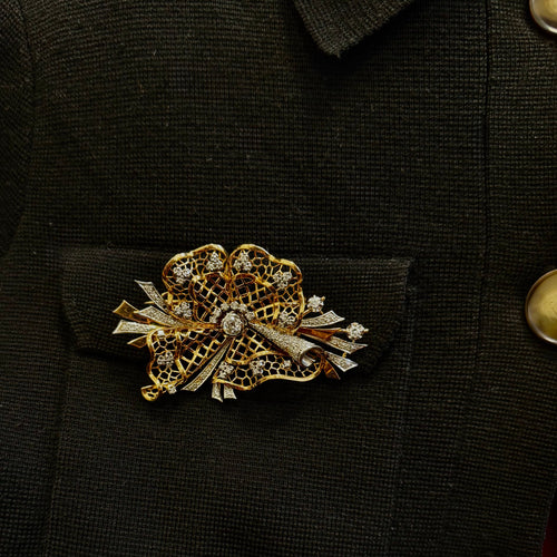 Broche Broche nœud dentelle en or jaune-rosé et platine, diamants 58 Facettes REF2539CF-306