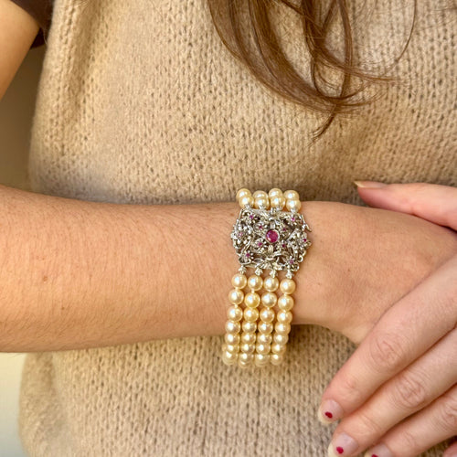 Bracelet Manchette de perles - Bracelet fermoir bijou en or gris 18K rubis 58 Facettes